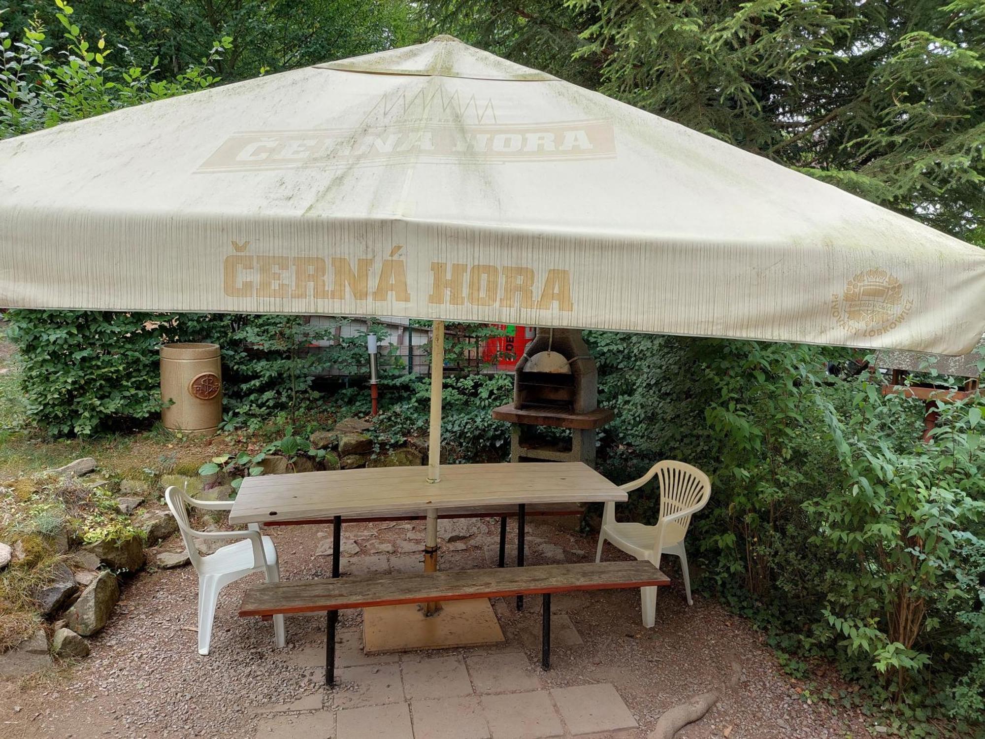 V Jedovnicich U Rybnika Olsovec * Jedovnice